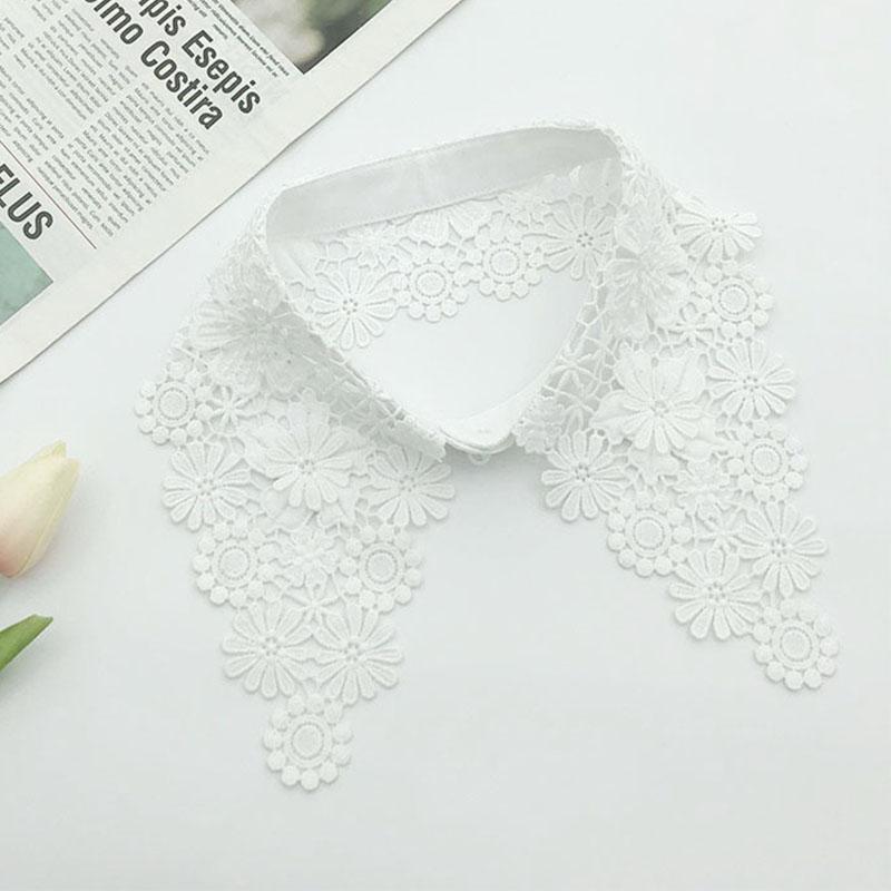 Lace Fake Collar Tie Women White Hollow Detachable Collar Lapel Shirt Blouse Top False Collar Woman Necklace Clothes Accessory