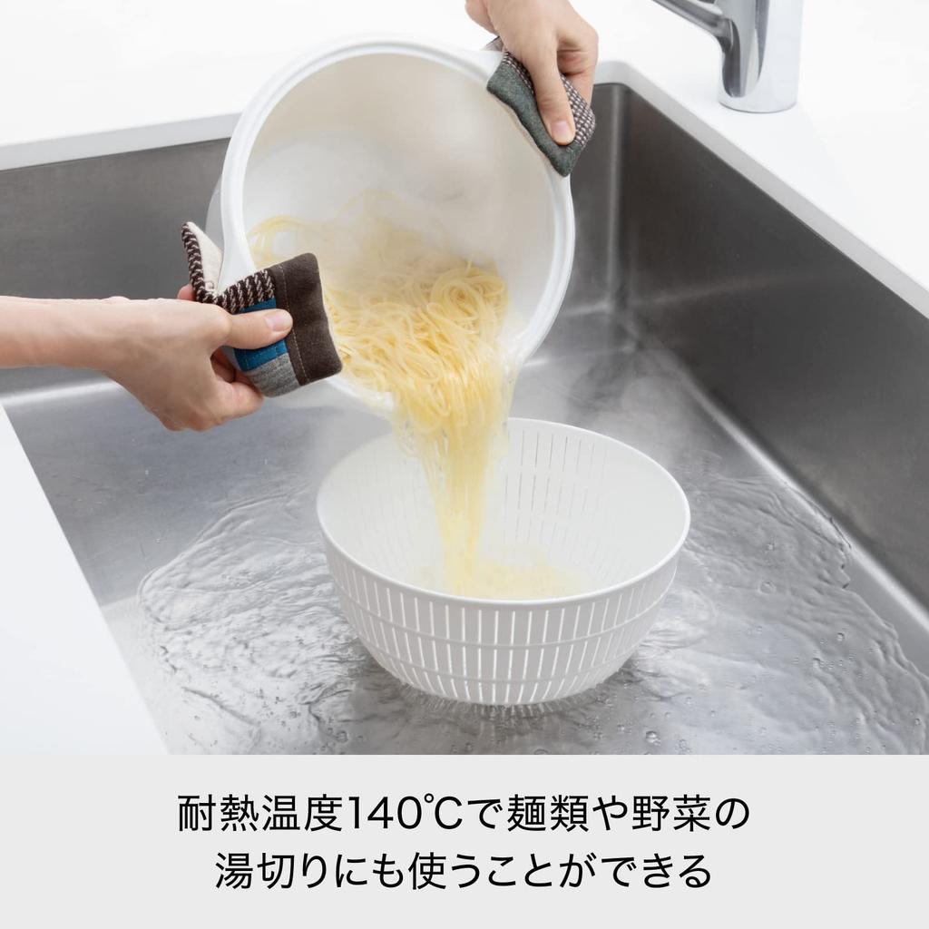 Colander Bowl Microwave Safe Colander Bowl Can also be used for washing rice Colander and bowl White set Made in Japan Can drain water and hot water