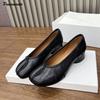 Fashion Spring Summer Microfiber Leather Split Toe Women Pumps Fashion Pleated Designer Low Heeled Tabi Soft Soles Loafers Casual Shoes