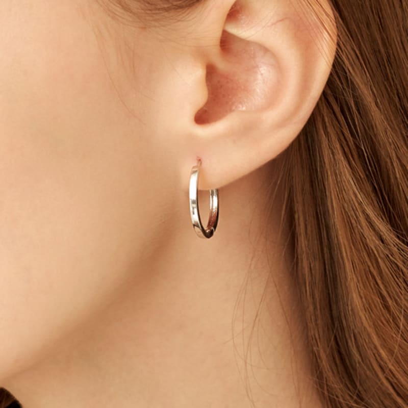 GEIGER Jewelry Плоские серебряные серьги с одним щелчком GISVEE034