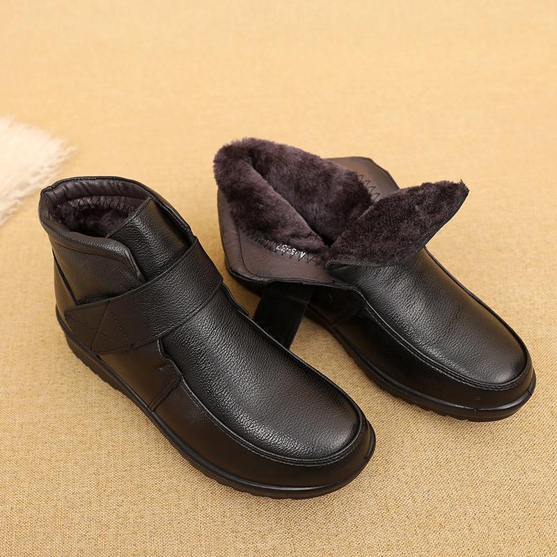 Cotton Shoes Women's Cowhide Women's Shoes Thickened and Velvet Cotton Short Boots Flat Bottom and Light