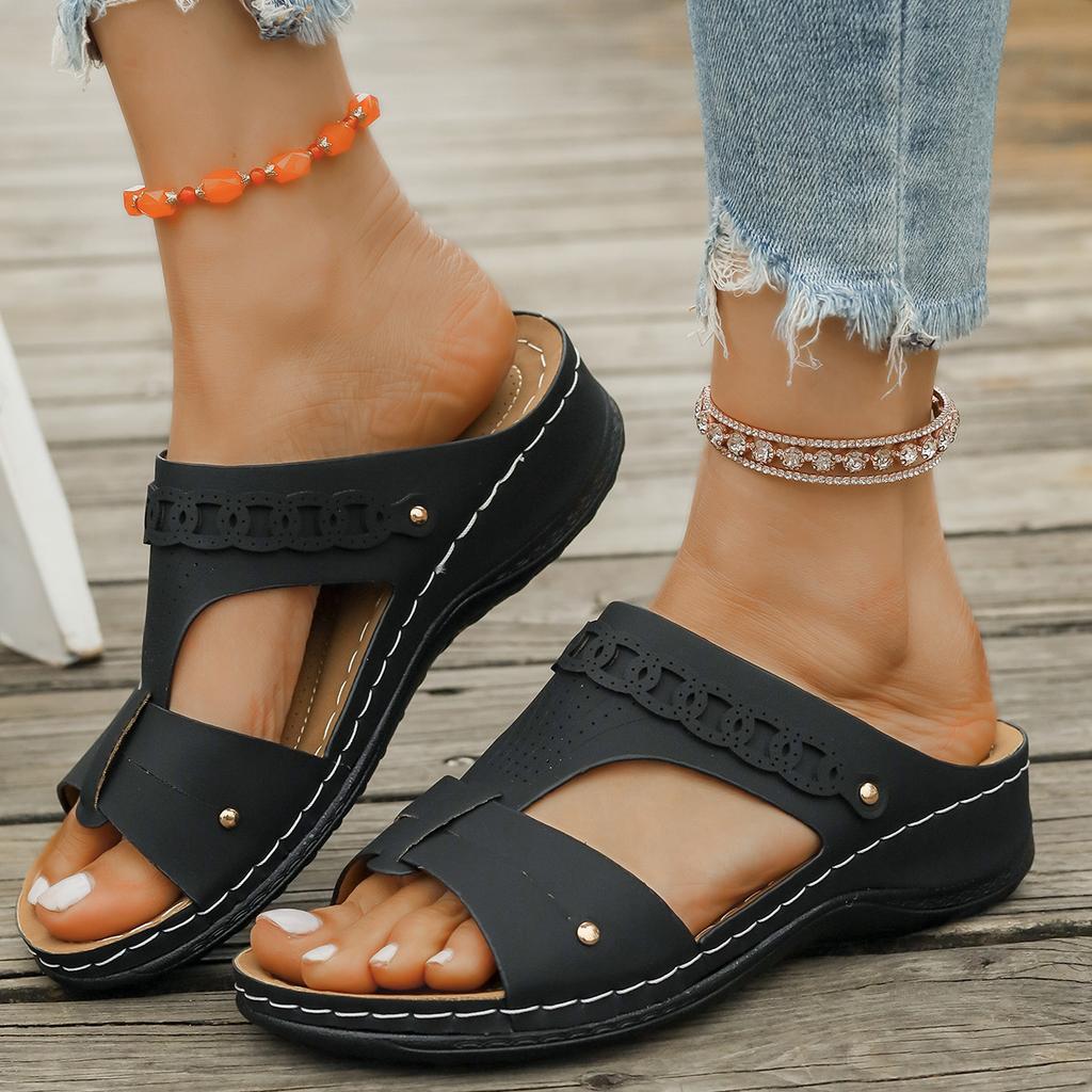 Fashion New Women's Slippers Casual Wedge Beach Shoes Outdoor Fashion Platform Comfortable Non-slip Sandals Plus Size 43