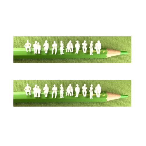 20 Unpainted Seated Figures (1:150) for Diorama Use