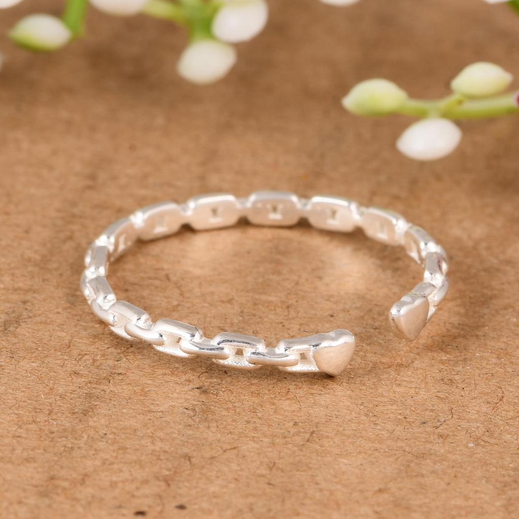 Minimalist Heart Chain Ring,  925 Sterling Silver Open Link Ring – Adjustable Dainty Heart Band, Gift for Love, Anniversary, Gifts for Love.