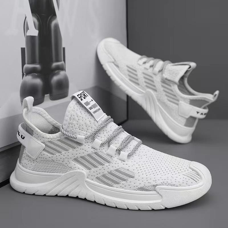 Спортивная обувь для мужчин весна и лето новый стиль дышащая летающая сетка мужская обувь для студентов повседневная беговая обувь для зеленых модных трендовых