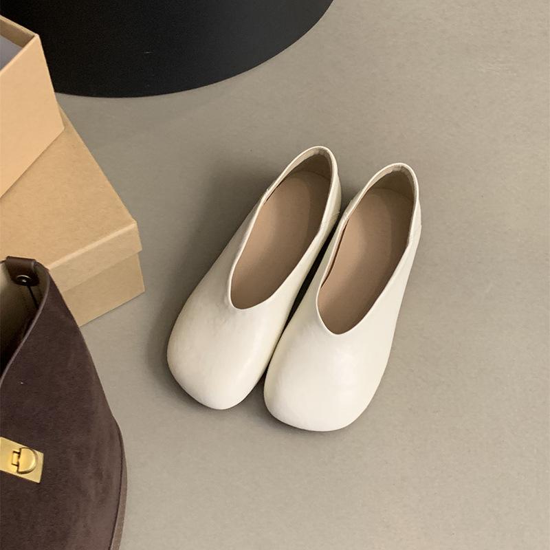 Женские кожаные лоферы без шнуровки, весенне-осенние модные балетки, женские повседневные милые туфли для медсестер с круглым носком на плоской подошве