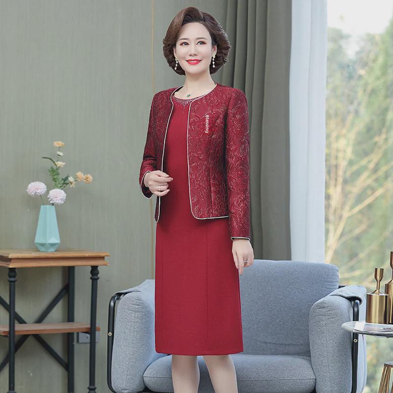 Комплект из двух частей красного платья 2023 года для женщин среднего и пожилого возраста: Модная юбка длиной до колена для свадеб и банкетов