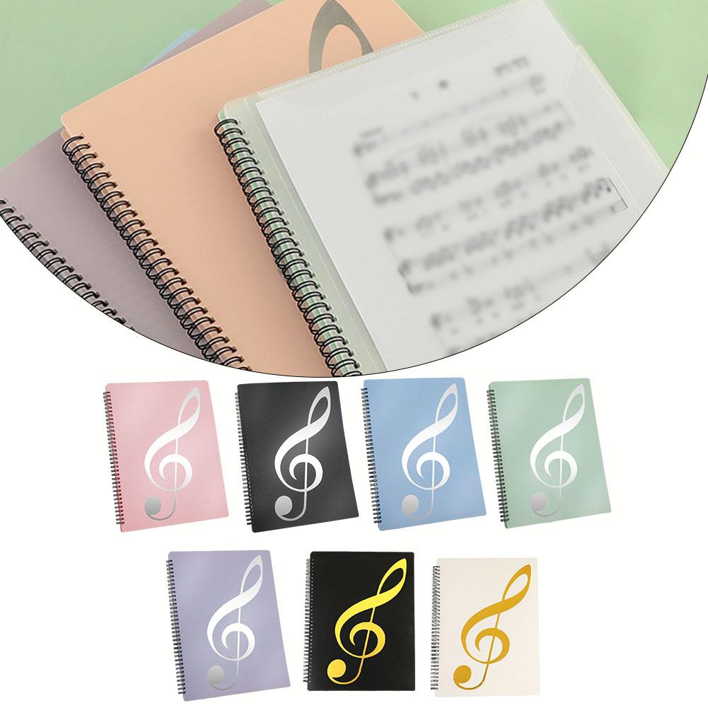 Рукописная тетрадь с гибким станом для музыки, перелистывание страниц