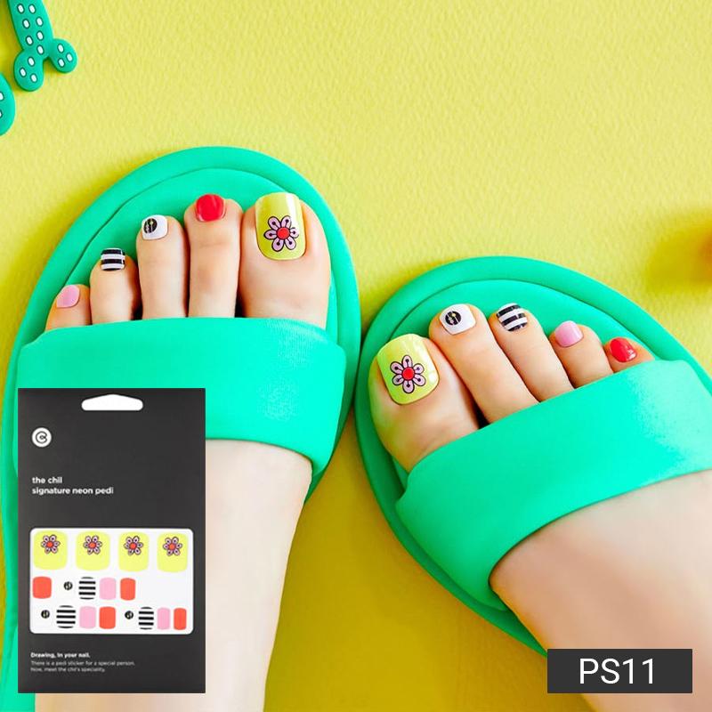 Праздничные и Смелые Наклейки для Педикюра - 37 Самоклеящихся Типсов, Яркие Неоновые и Графические Принты, Быстрый 5-минутный Педикюр