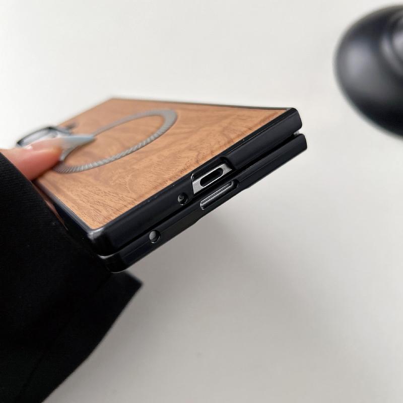 Магнитный беспроводной чехол для зарядки MagSafe из ПК + искусственной кожи под дерево для Samsung Z Fold 7 6 5 4 3, складная задняя крышка