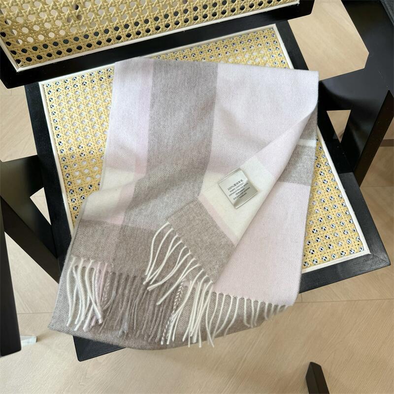 2024 Luxury Korean-Style Women's Wool Plaid Scarf - Warm, All-Season Shawl