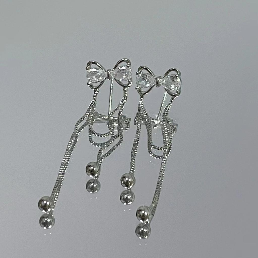 925 Милые длинные серьги-гвоздики с бантиками, женские летние серьги высокого класса, легкие роскошные кисточки, нишевый дизайн