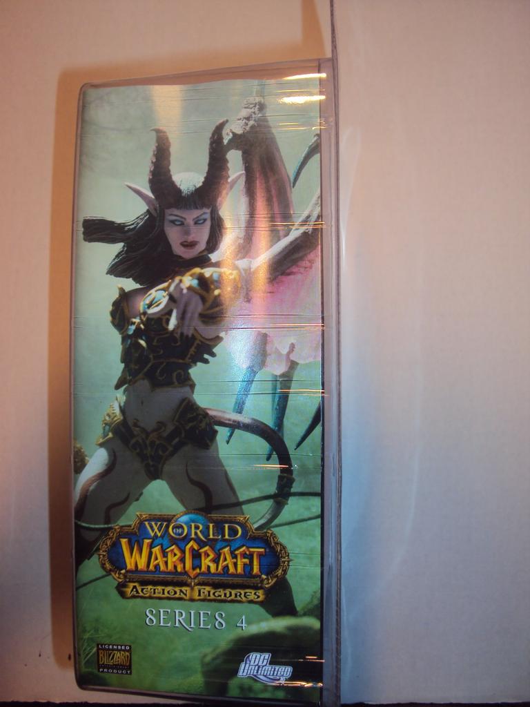 Фигурка World of Warcraft World of Warcraft Series 4 AMBERLASH