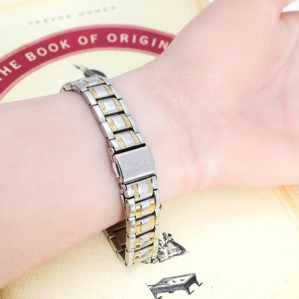 [USED] Working SEIKO Women's Watch with Diamond Bezel and Shell Dial 100M979