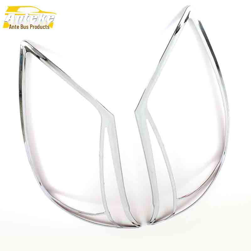 Декоративная накладка на фару BYD S6 с хромированной отделкой