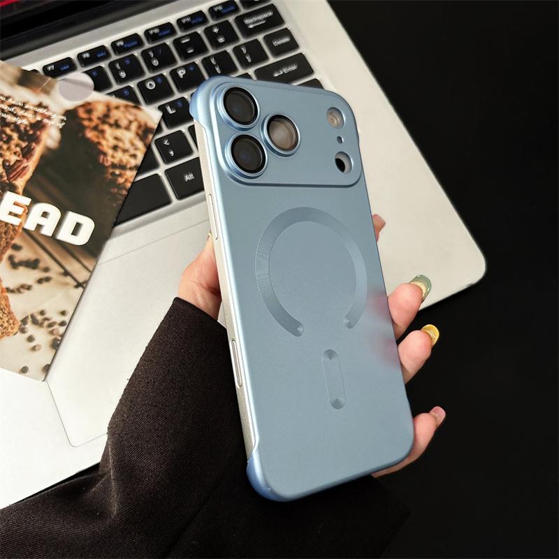 Безрамочный Магнитный Чехол Для iPhone 17 Air 16 15 14 Plus 13 12 11 Pro Max Plus Для Magsafe Защита Камеры Жесткая Задняя Крышка из Поликарбоната