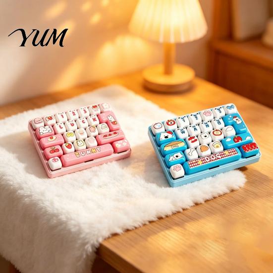 Decompression Keyboard 26-Key Fidget Toy, Animal Theme Push Bubble Keyboard, Portable Stress Relief Mini for Backpack Purse Charm Handheld Tool