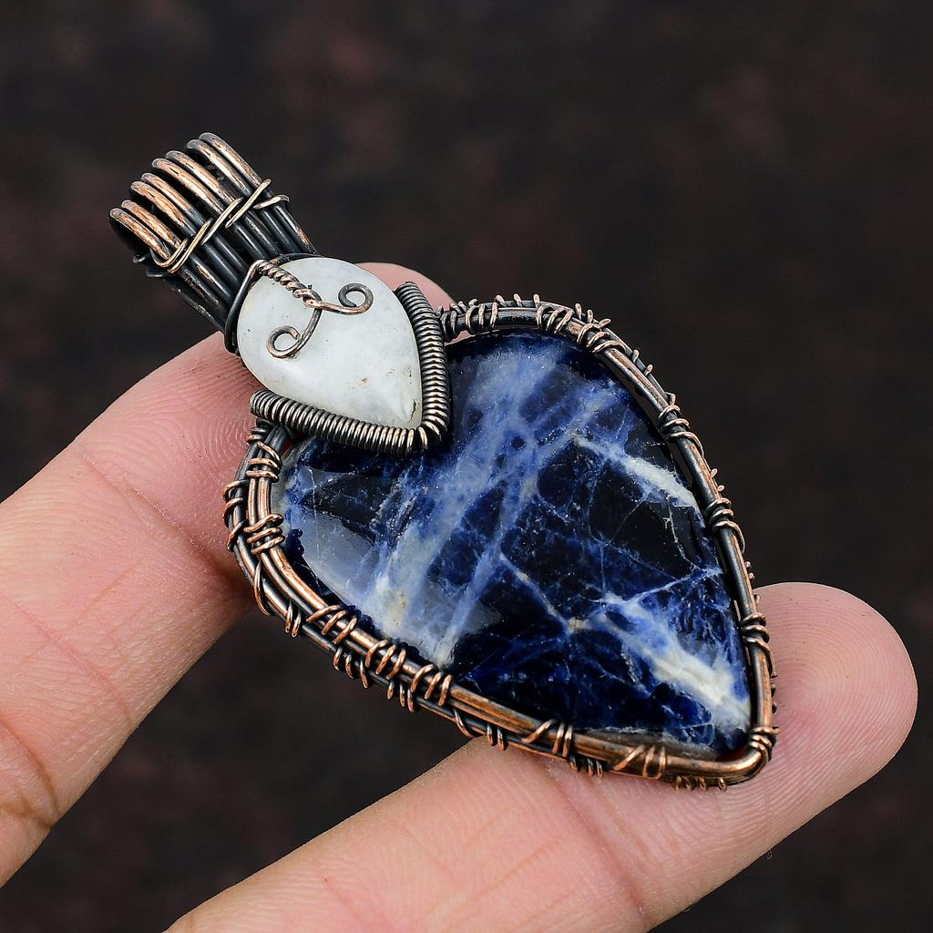 Подвеска из содалита Медная проволока Подвеска в обертке Ювелирные изделия из драгоценных камней Подвеска из радужного лунного камня Завернутые ювелирные изделия Подвеска ручной работы Дизайнерская подвеска