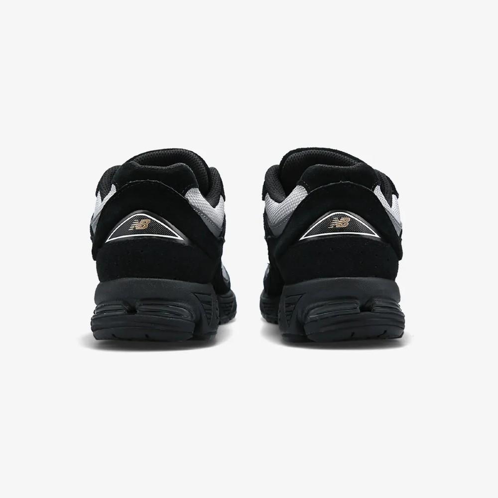 New Balance 2002R Черный Серый U2002RQ