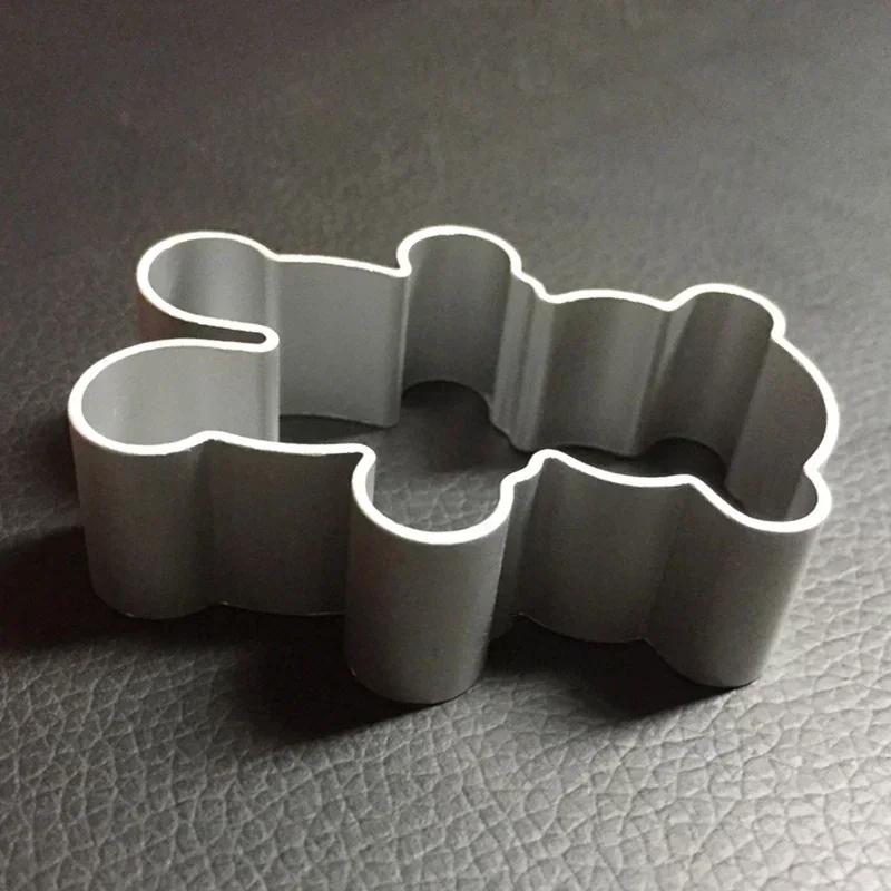 New Creative Bear Baking Tools Metal Alloy Cake Cookie Bakeware Mould Fondant Cookie Cutters Biscuit Mold Diy Little Bear