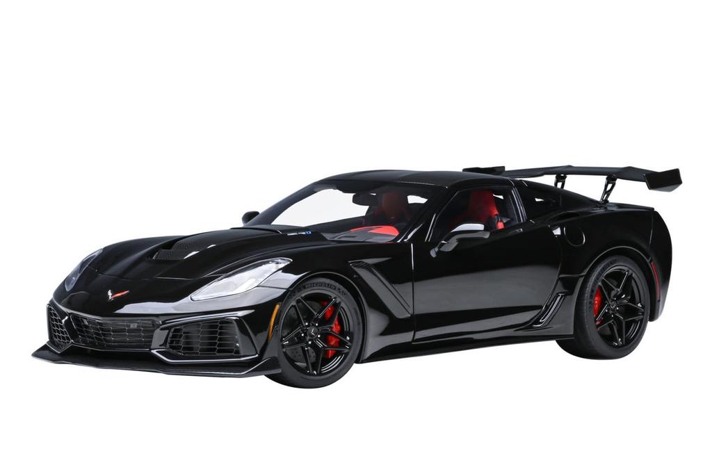 AUTOart Chevrolet Corvette ZR1 Black Finished Product 1/18 (C7)