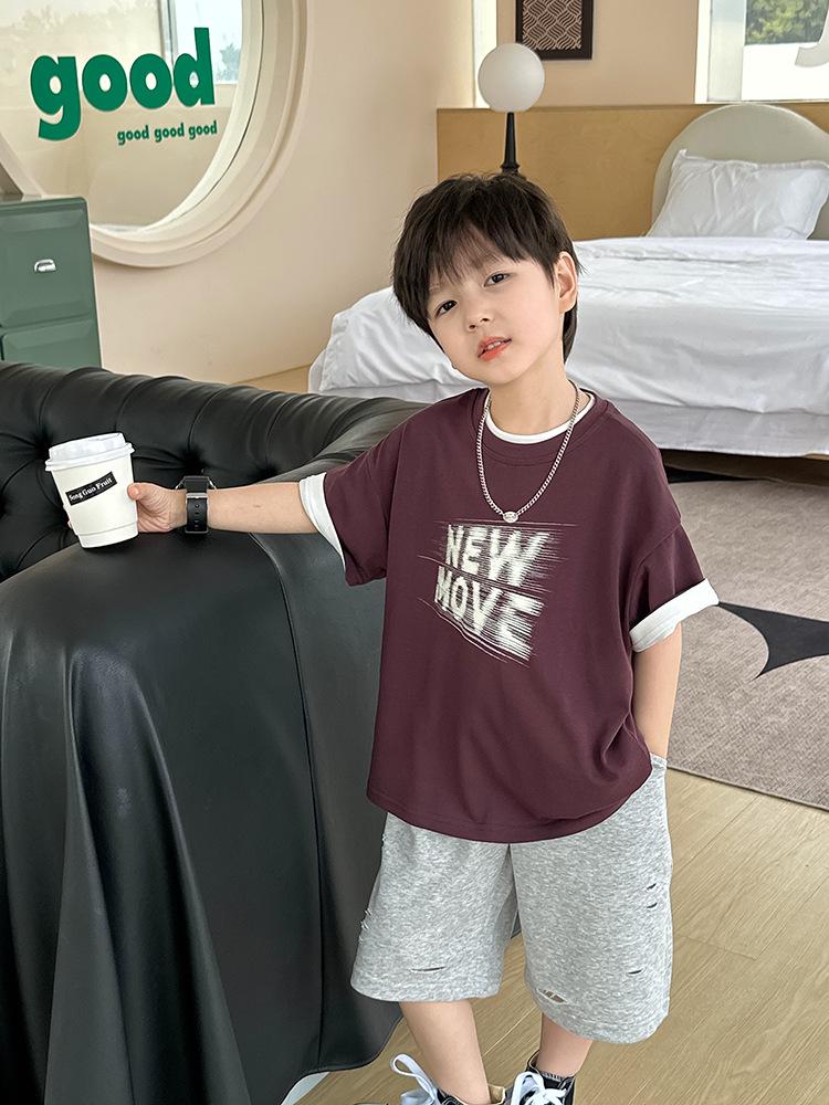 Летние футболки для мальчиков в корейском стиле 2025: Модные, удобные детские топы с коротким рукавом и принтом