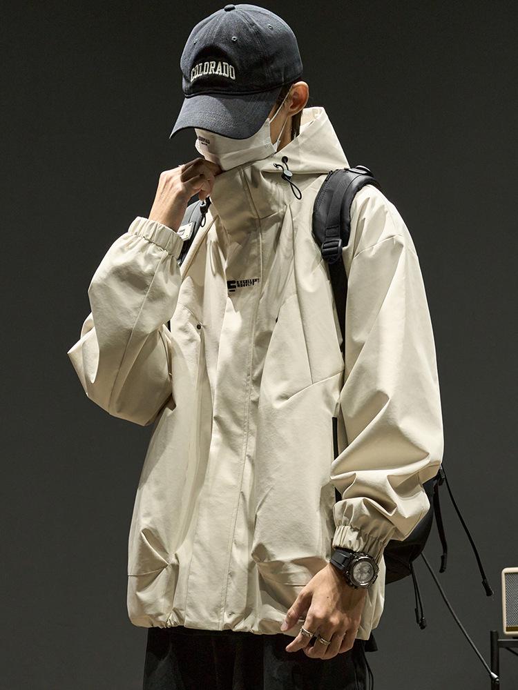 Мужская куртка свободного покроя в стиле ретро с однотонным капюшоном — модная, функциональная и унисекс