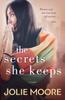 Книга The Secrets She Keeps