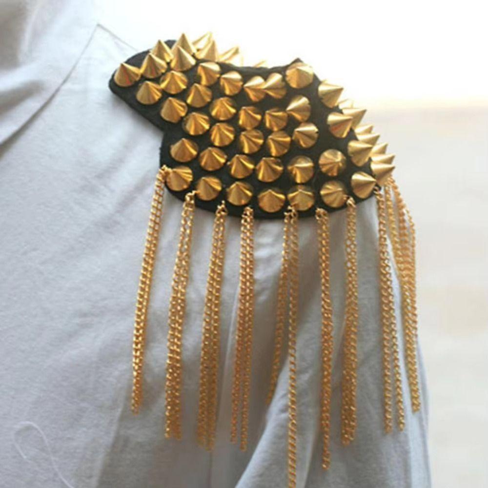 Cool Club Tassel Chain Epaulette Pin Jacket Vintage Brooch Rivet Shoulder Badges  Stage performance
