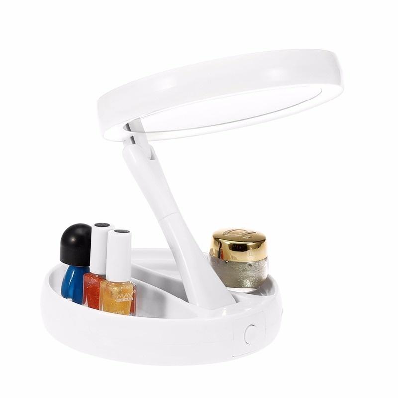 Компактное косметическое зеркало с подсветкой