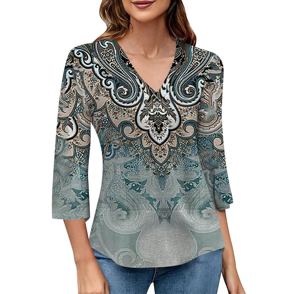 Women's V-neck Gradient Print Three-quarter Sleeve Fashion Top