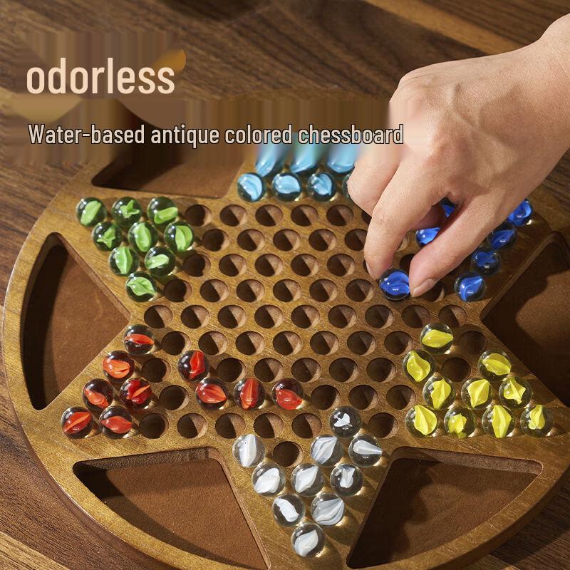 Игра в Chinese Checkers (Китайские шашки)
