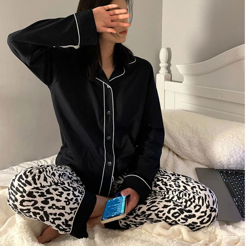 Leopard Print Two Piece Set Pajamas Women Vintage Classic Basic Autumn Turn Down Button Up Long-sleeved Home Clothes Outer Wear Suit