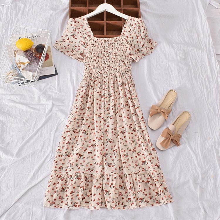 "French Retro Floral Square Neck Puff Sleeve Dress for Petite Women - High Waist, Sweet, Short Spring Style"