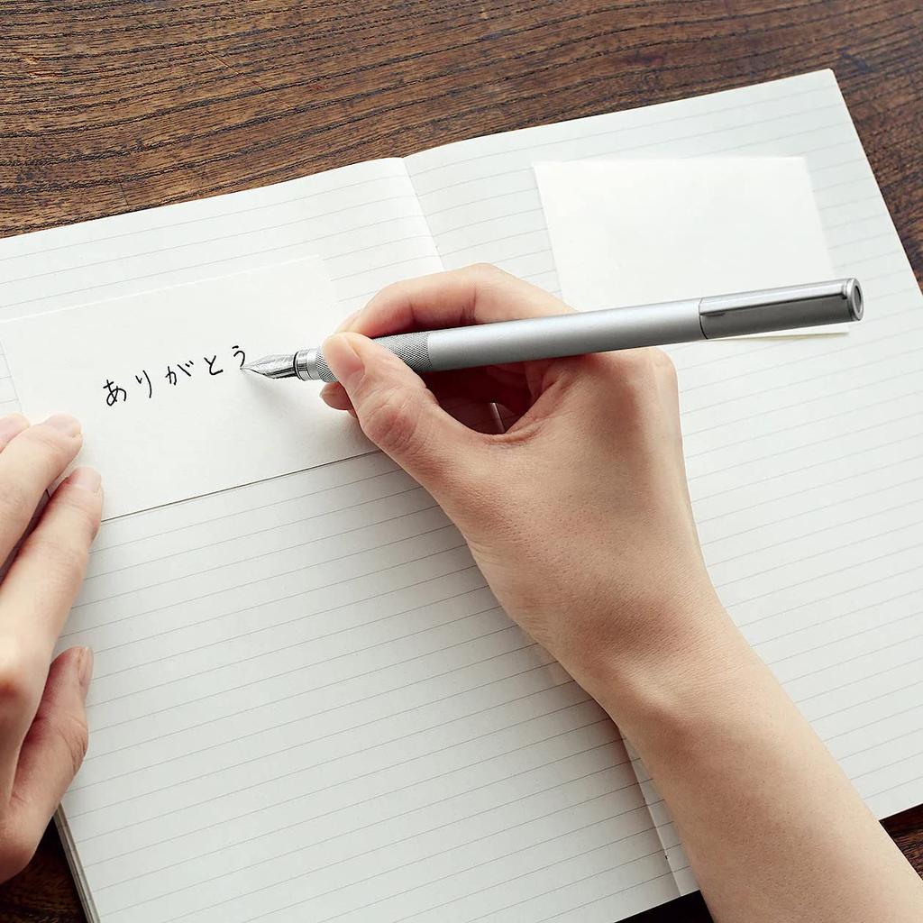 MUJI Aluminium Round-axle Fountain Pen, Black, 13.7 X 1 Cm, with 1 Fine Ink Cartridge 15136865