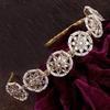 Цепочка для волос Kundan Studded Matha Patti Sheesh Patti, традиционная повязка на голову, повязка на голову, ювелирная цепочка для волос для женщин и девочек (Золотисто-белый)