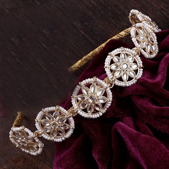 Цепочка для волос Kundan Studded Matha Patti Sheesh Patti, традиционная повязка на голову, повязка на голову, ювелирная цепочка для волос для женщин и девочек (Золотисто-белый)