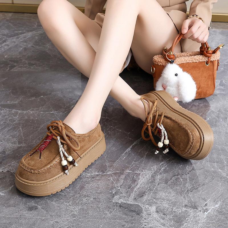 Retro Fringed Beaded Loafers Women's Autumn 2025 New Suede Comfortable Soft Muffin Sole Casual Shoes