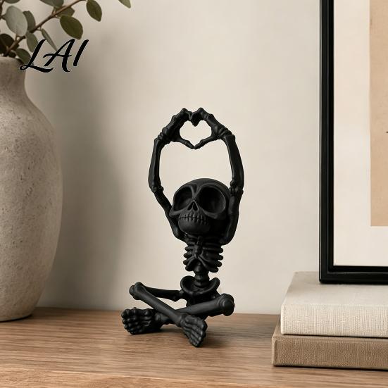 Funky Home Accent Piece Heart-Matching Skull Ornament 3D Printed Skeleton Statue Gothic Novelty Bone Texture Statue Compact Size Sculpture