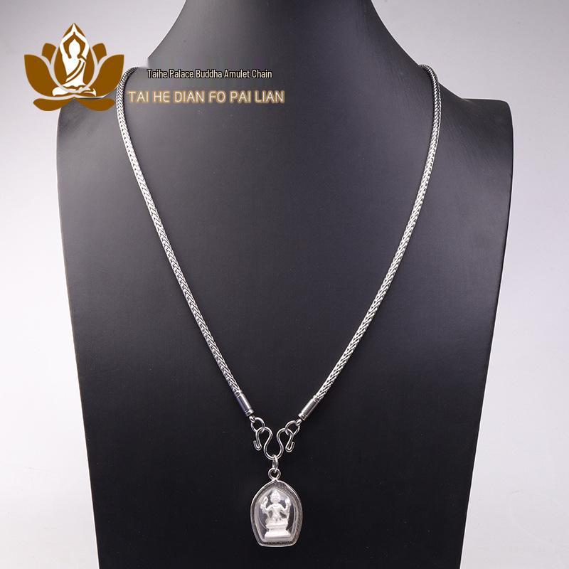 Амулет «Драконья кость» из титановой стали с быстросъемной застежкой «Орлиный клюв» для подвешивания такрутов.