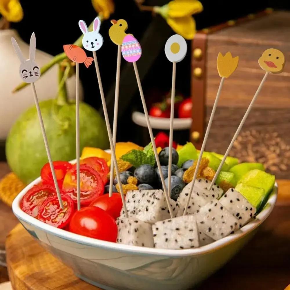 100Pcs/Set Easter Toothpicks Bunny Carrots Multifunctional Cocktail Picks Disposable Fruit Salad Bamboo Sticks Decoration