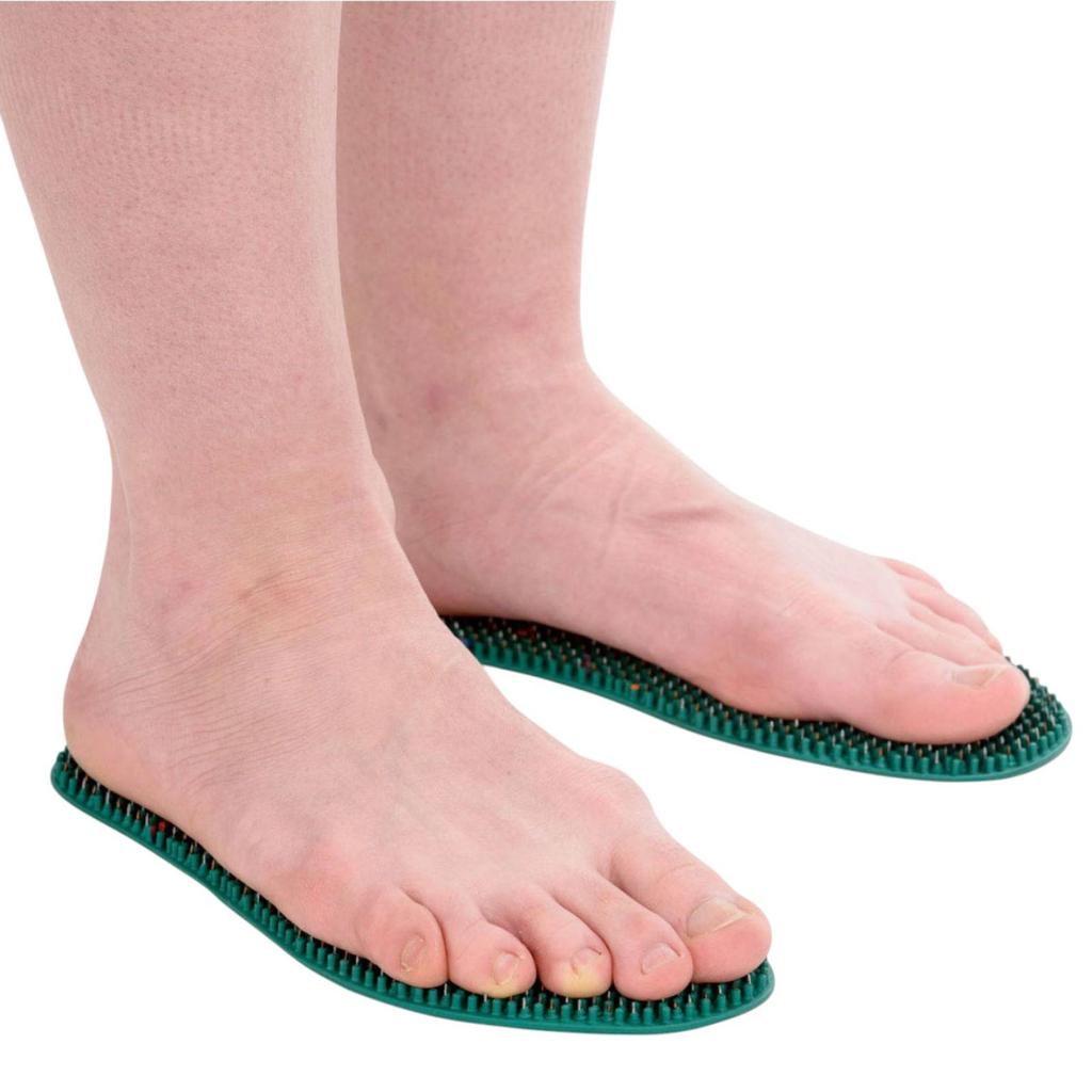 Стельки с иглами