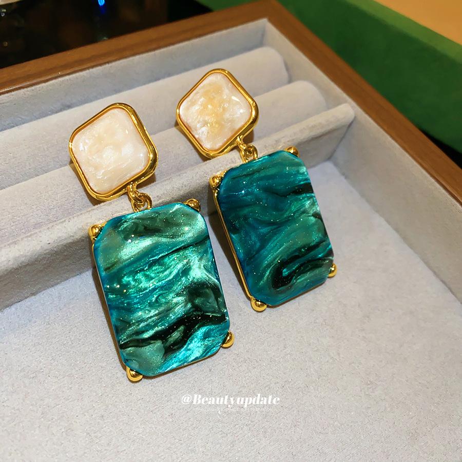 Silver Needle Retro Contrast Resin Smudged Square Stud Earrings, Simple High-end Geometric Niche Earrings