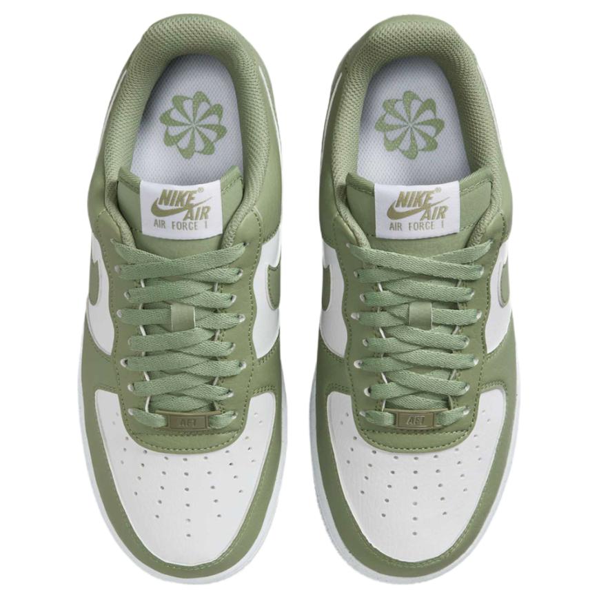 Nike Женские кроссовки Air Force 1 07 SE Next Nature цвета оливковый/белый DV3808-113
