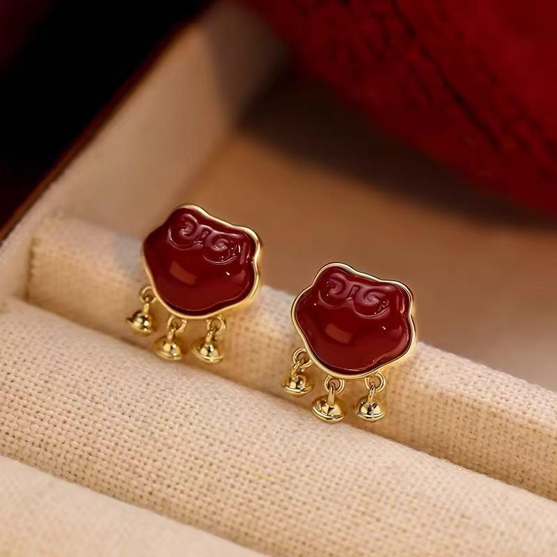 Серьги из стерлингового серебра 925 пробы Год Красной Змеи: Надежное крепление-гвоздик для женщин, высококлассные украшения 2025 года, вдохновленные зодиаком