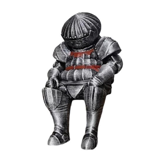 Retro Knight Armor Resin Statue, Medieval Guard Figurine for Desk Shelf, Dark Fantasy Home Decor for Office, Gift for Game Fans