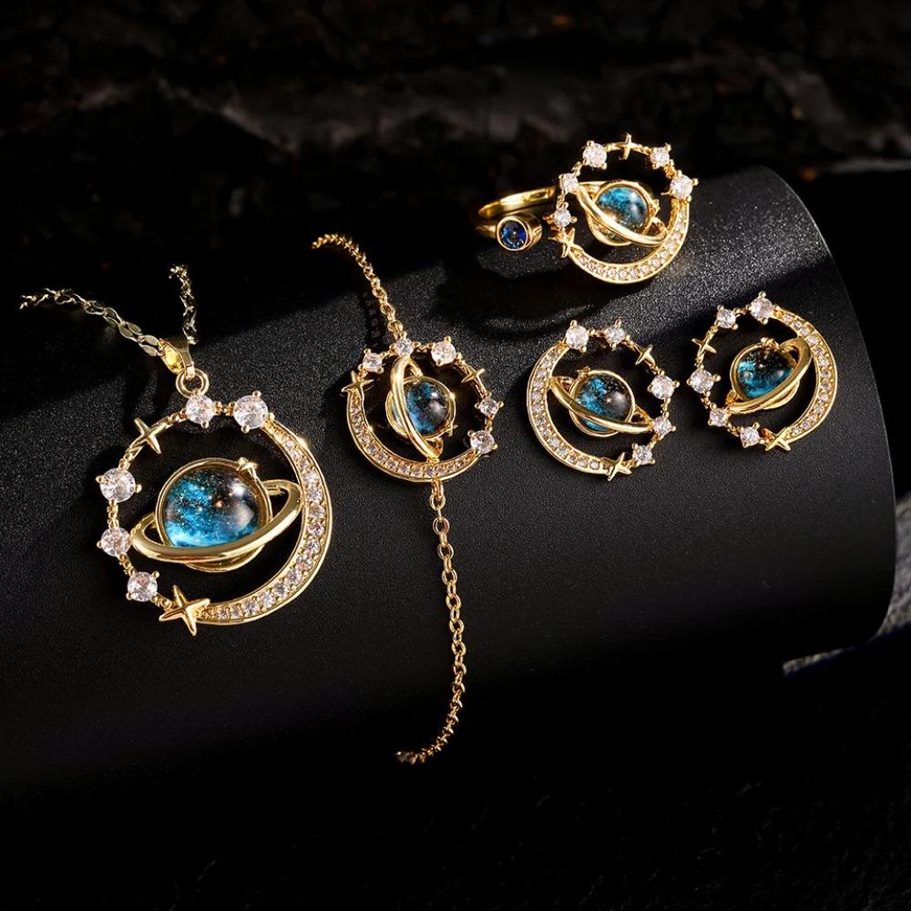 Ожерелье «Звездная планета» Нишевый дизайн Цепочка Титановая сталь Роскошное и блестящее Элегантный кулон в китайском стиле