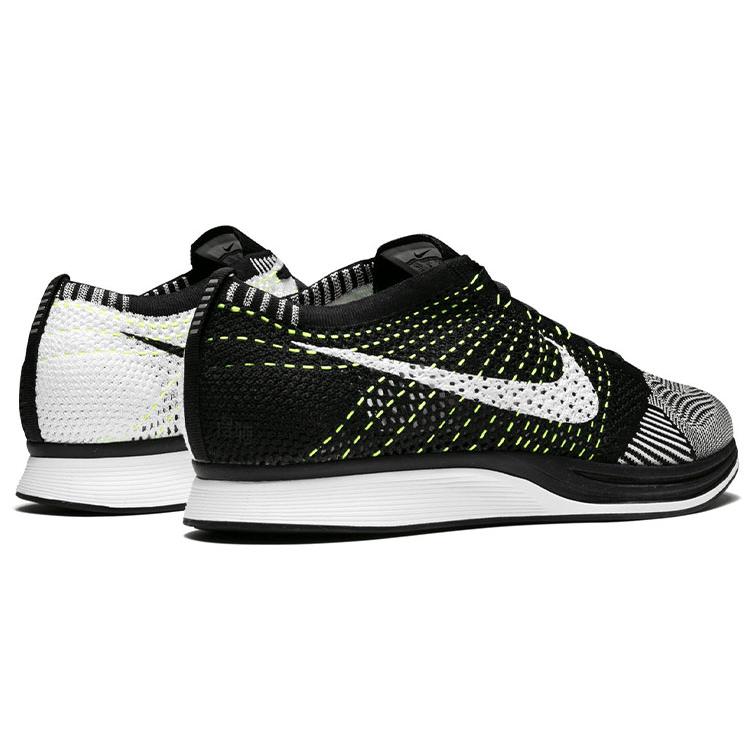 Nike Flyknit Racer Черный Белый Вольт 526628-011