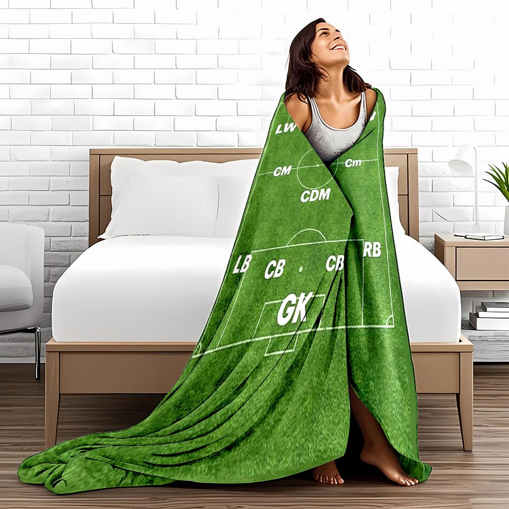 Soccer Field Area blanket with Player Positions for Bedroom Decor blanket, suitable for use in the bedroom, living room, on the sofa