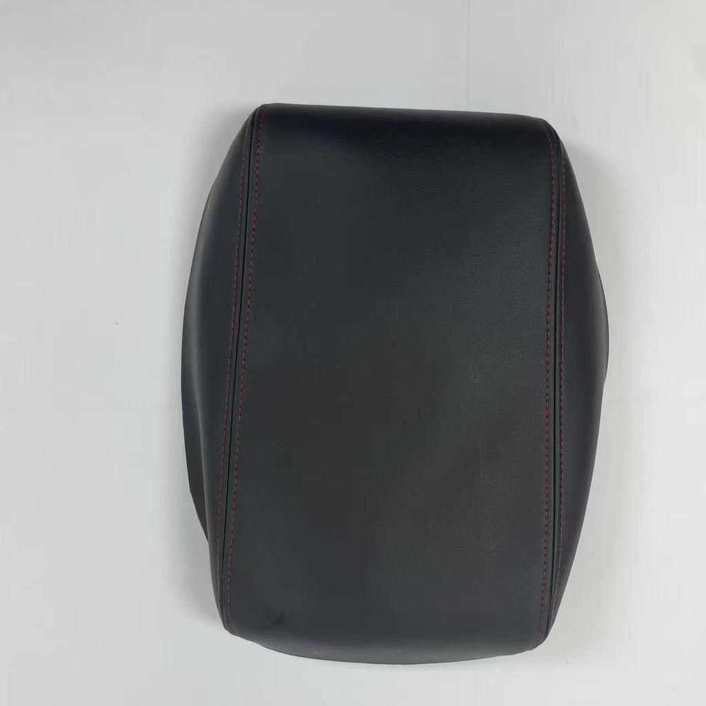 Кожаная крышка подлокотника для Toyota Highlander 09-14 - Центральная защитная крышка.